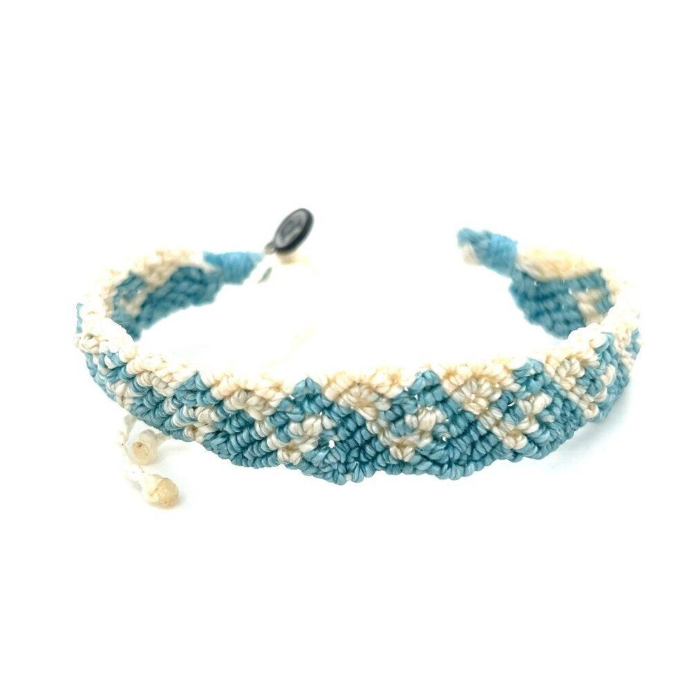 Pura Vida Wide White/Blue Braid‎ Bracelet